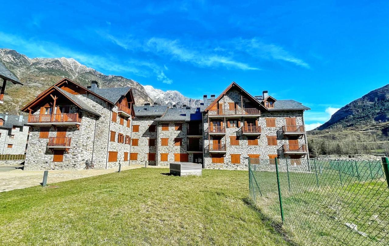 Apartamento Valle De Alba Benasque Eksteriør billede