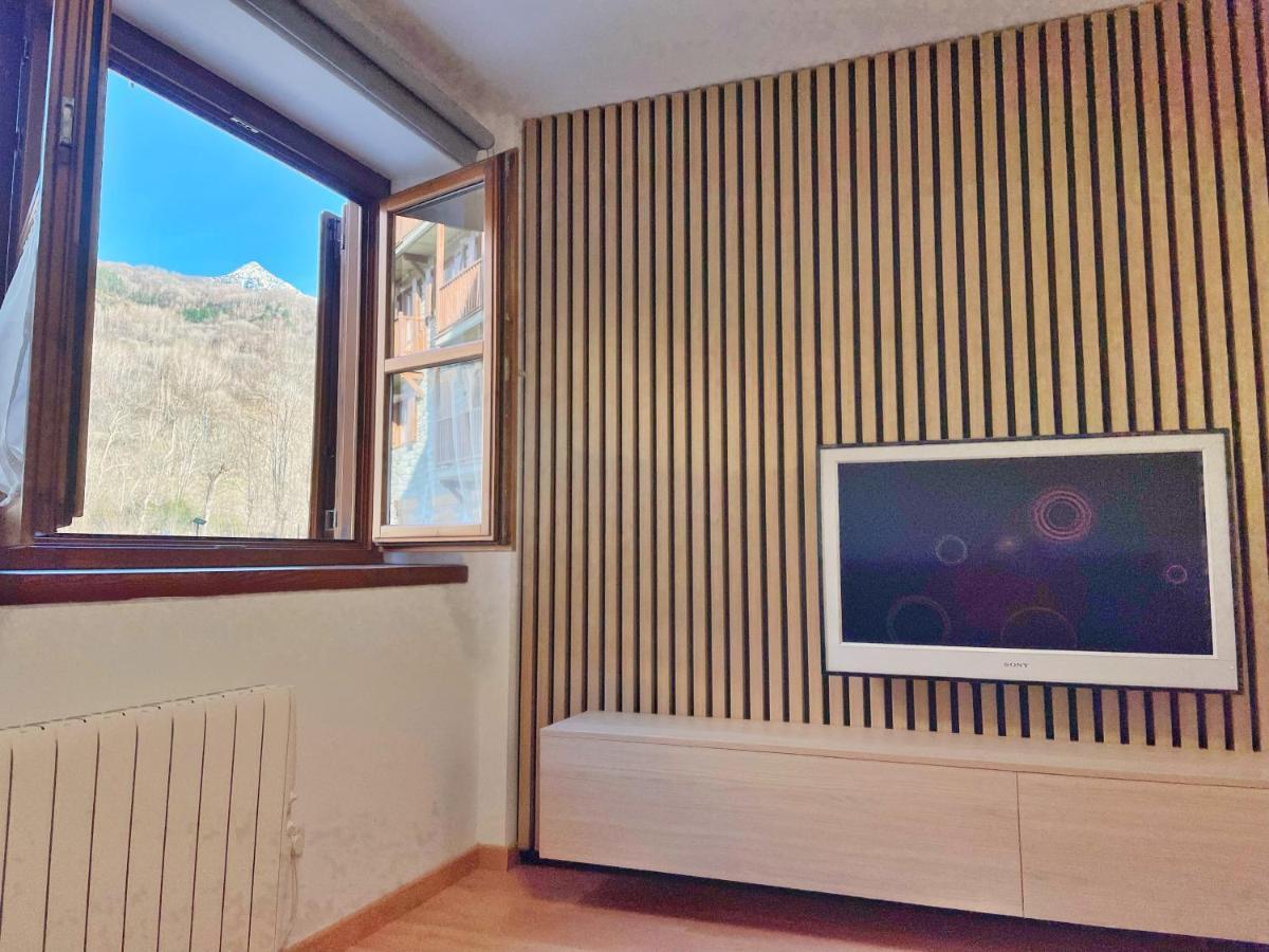 Apartamento Valle De Alba Benasque Eksteriør billede